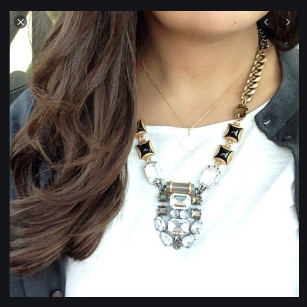 Stella & Dot Phoenix Pendant Necklace - Picture 4 of 12